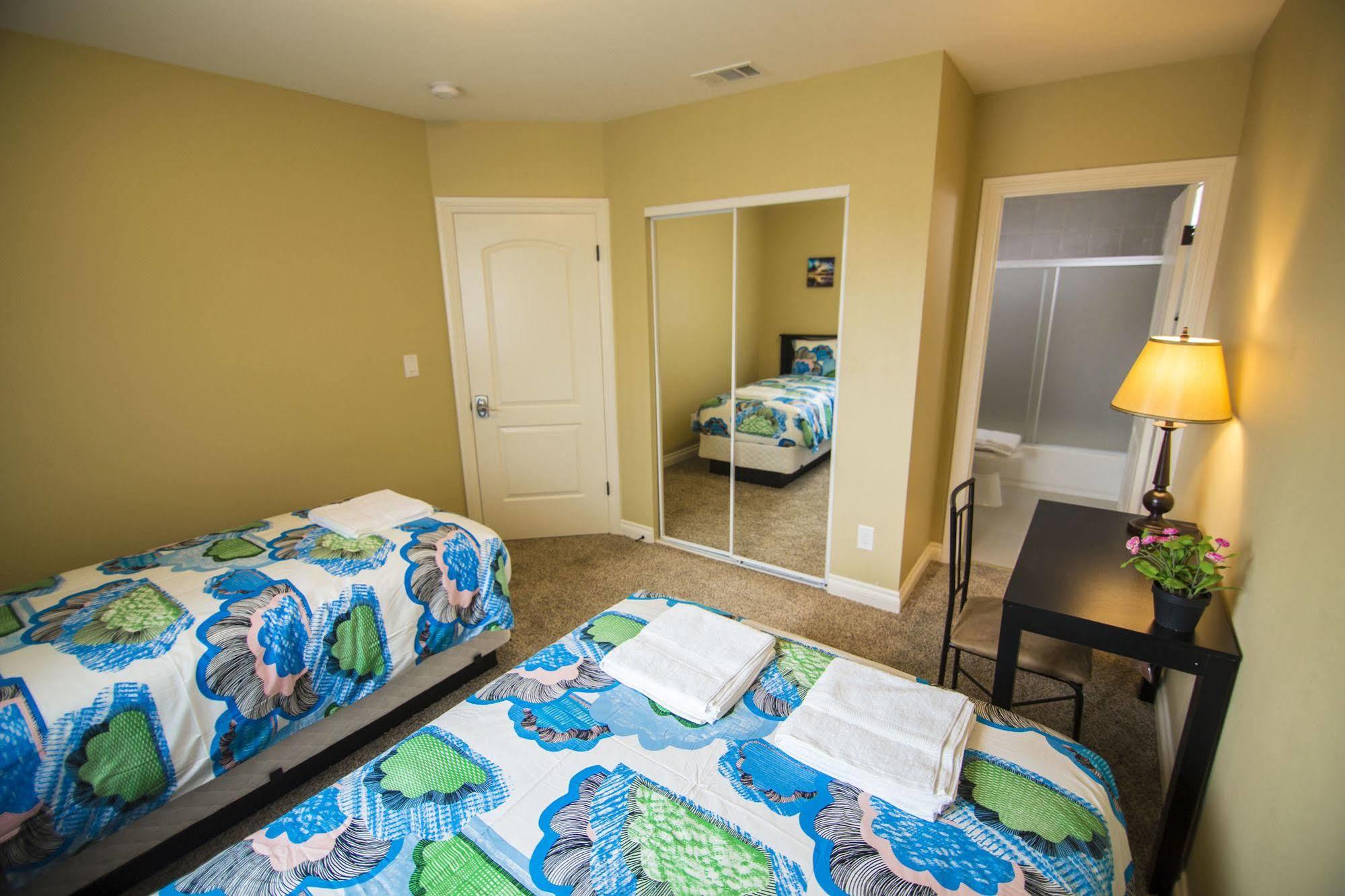 Los Angeles Vacation Rooms Екстериор снимка